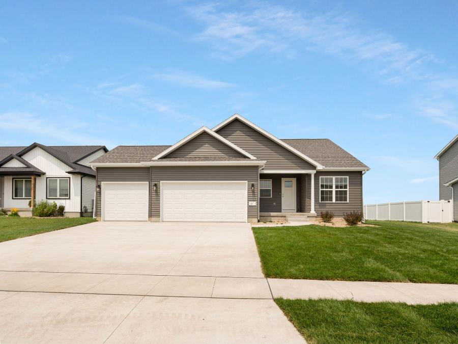 New Construction Home at 2817 Arbor Ridge Rd, Cedar Falls | The Arbors ...